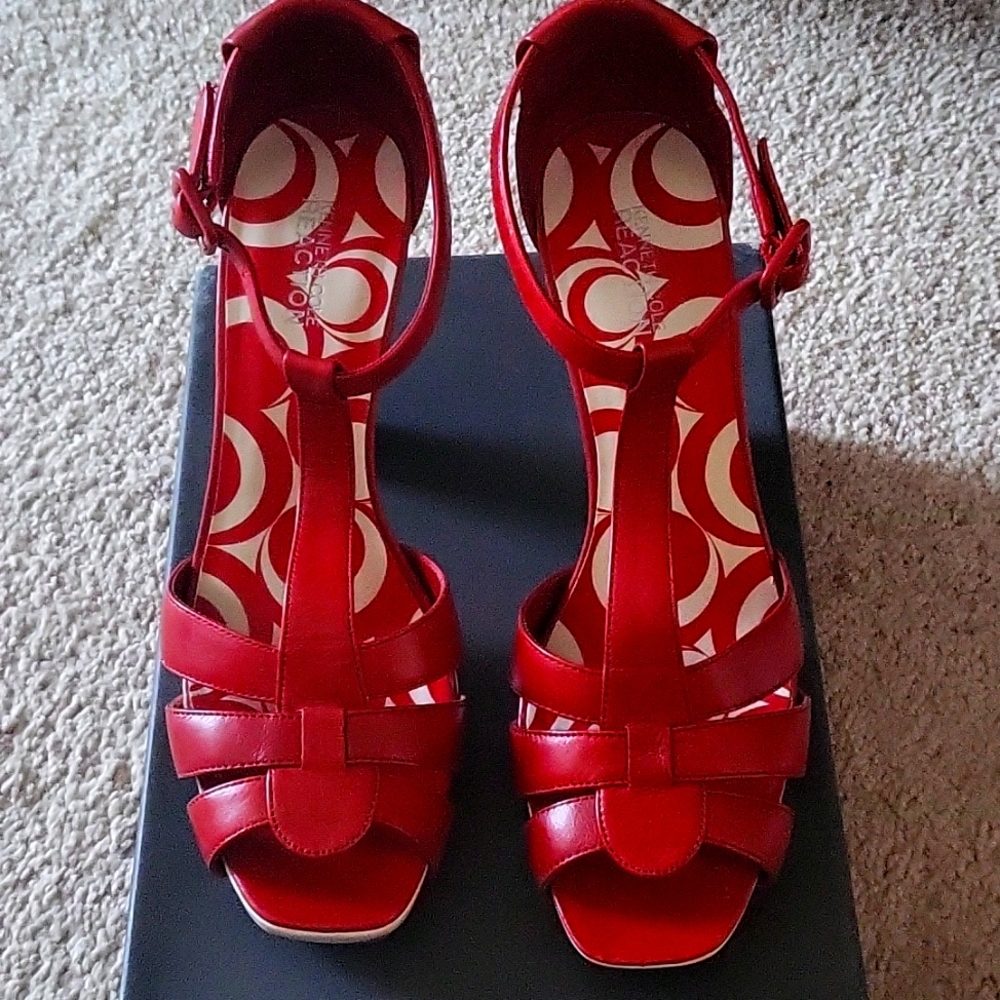 Kenneth Cole